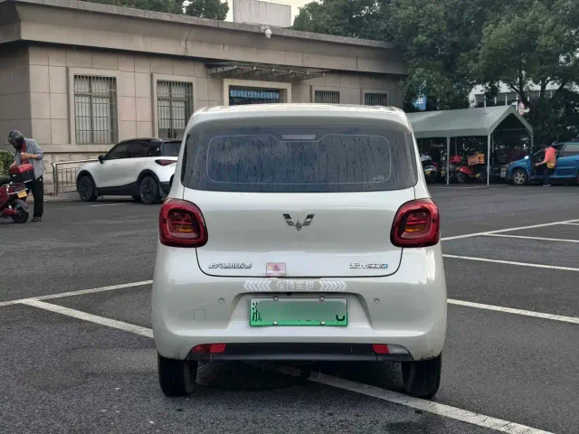 Wuling Hongguang Mini EV — Фото автомобиля 6