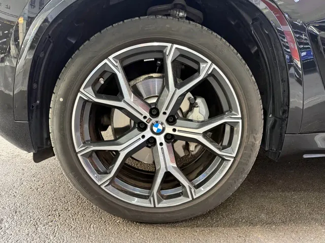 BMW X5 — Фото автомобиля 5