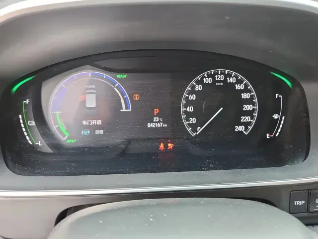 Honda Odyssey — Фото автомобиля 14