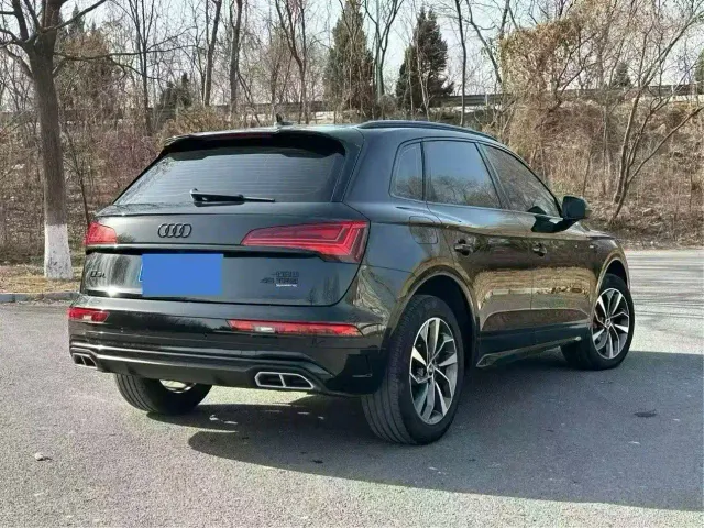 Audi Q5L — Фото автомобиля 7