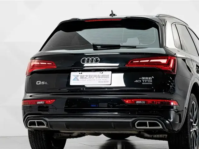 Audi Audi Q5L 2024 Model 40 TFSI Luxury Dynamic — Фото автомобиля 7