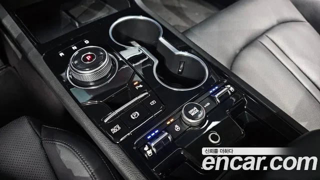 Kia K5 Generation 3 — Фото автомобиля 9