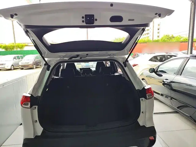 Toyota Corolla Cross — Фото автомобиля 14