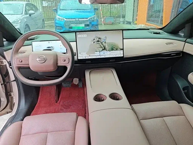 Nissan N7 — Фото автомобиля 9