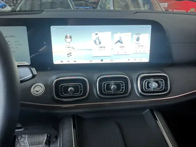 Chery Tiggo 9 — Фото автомобиля 12