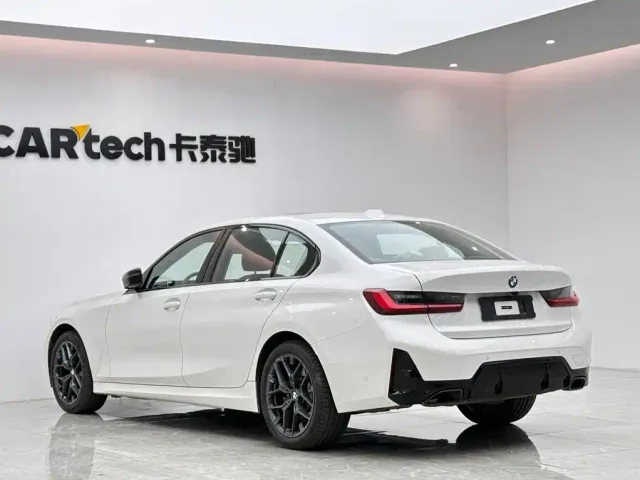 BMW 3 Series — Фото автомобиля 3