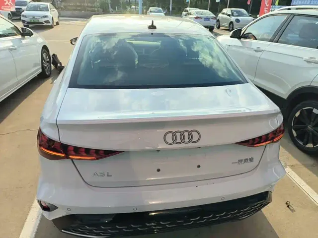 Audi A3 — Фото автомобиля 5