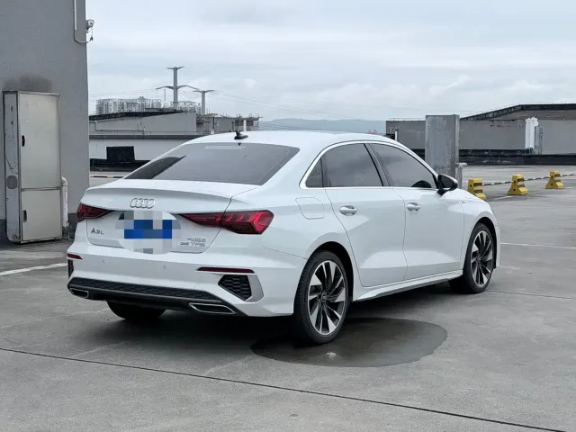 Audi A3 — Фото автомобиля 4