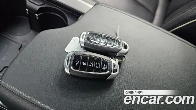 Hyundai Palisade Palisade Дизель 2.2 2WD — Фото автомобиля 16