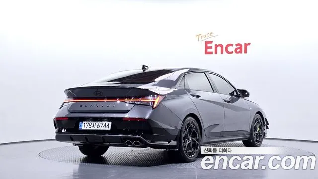 Hyundai Avante CN7 — Фото автомобиля 2