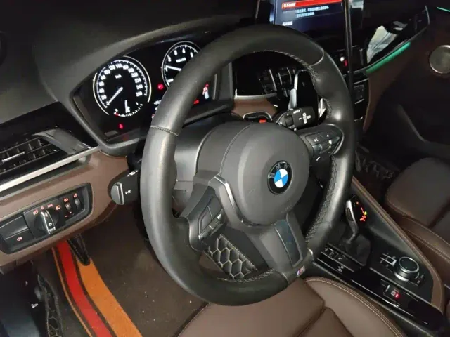 BMW X1 — Фото автомобиля 6
