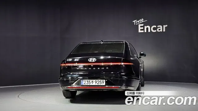 Hyundai Grandeur GN7 — Фото автомобиля 4