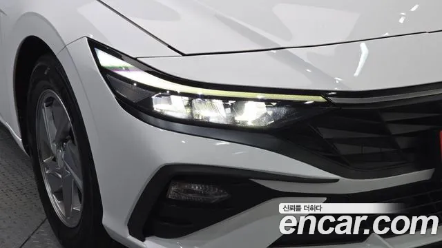 Hyundai AVANTE Новый Avante (CN7) — Фото автомобиля 22