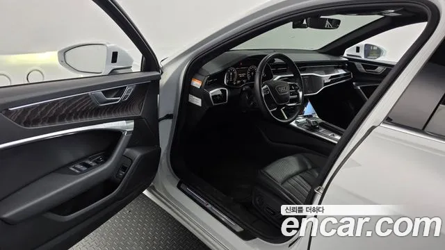Audi A6 C8 — Фото автомобиля 15
