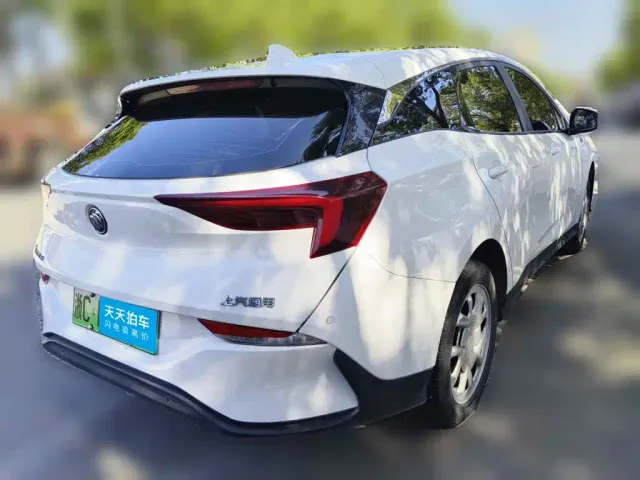 Buick Velite 6 — Фото автомобиля 2