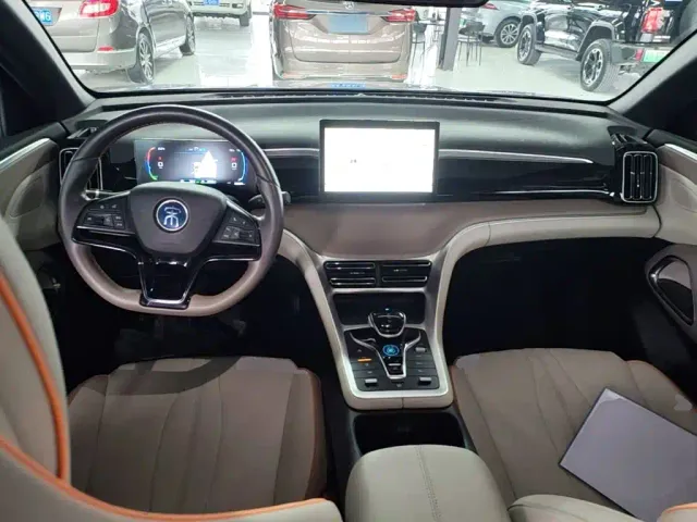 BYD Song Pro — Фото автомобиля 9