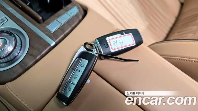 Genesis G80 Бензин 2.5 турбо AWD — Фото автомобиля 15