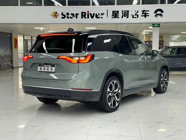 Nio ES8 — Фото автомобиля 7