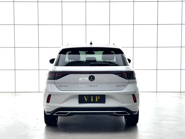 Volkswagen T-Roc — Фото автомобиля 6