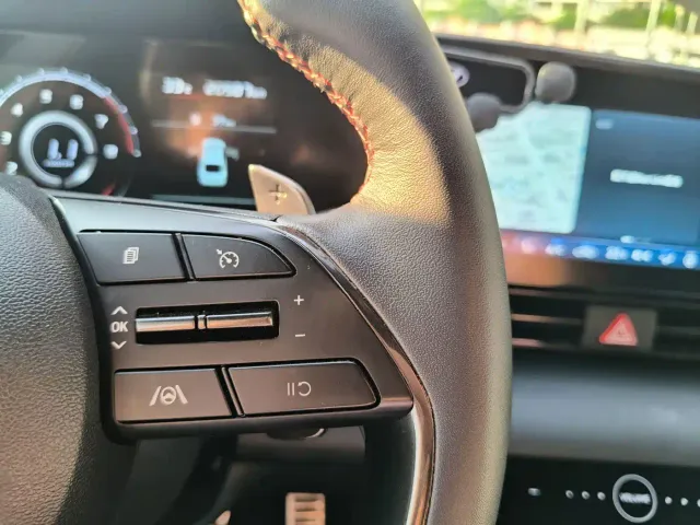 Hyundai Elantra — Фото автомобиля 19
