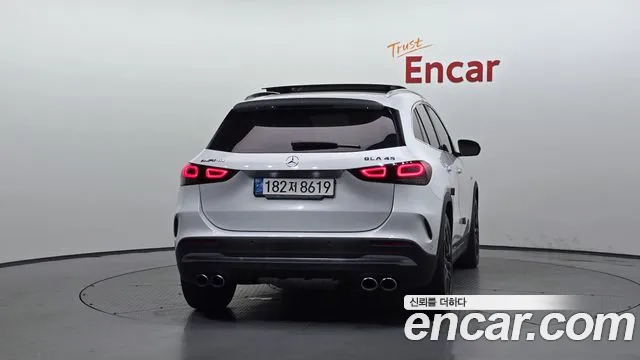 Mercedes-Benz GLA-Class — Фото автомобиля 4