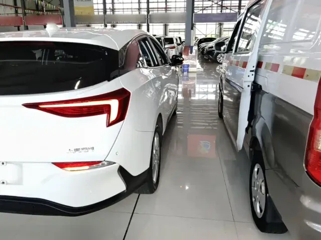Buick Velite 6 — Фото автомобиля 7