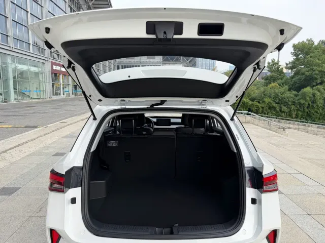 Wuling Xingchi — Фото автомобиля 12