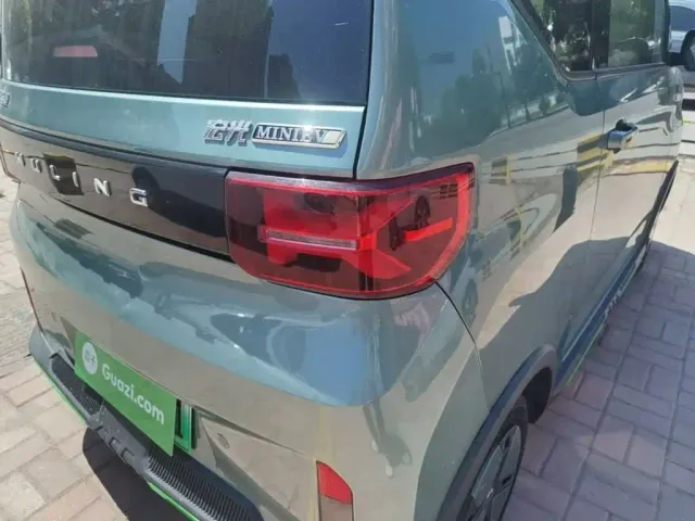 Wuling Hongguang Mini EV — Фото автомобиля 7