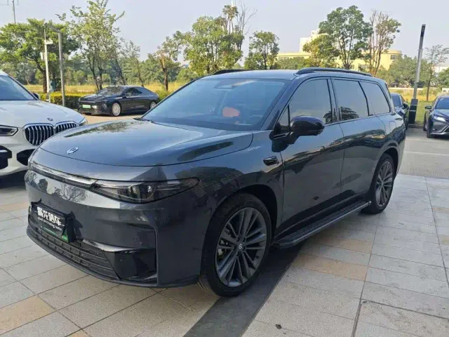 Фотография автомобиля — Leapmotor C16