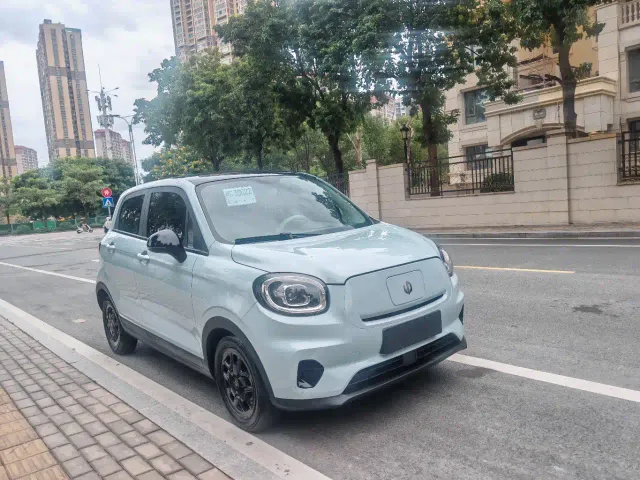 Фотография автомобиля — Leapmotor T03