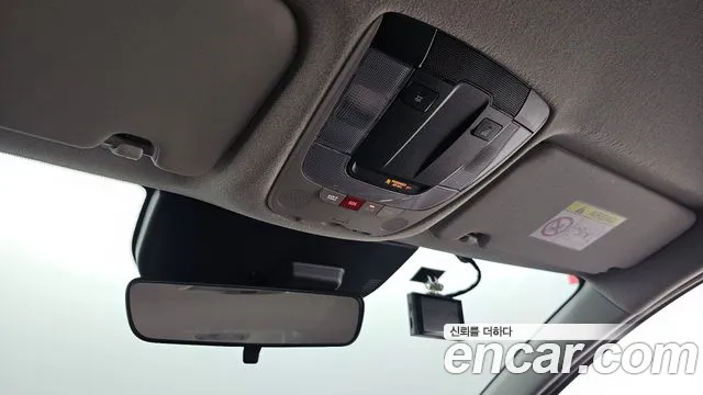 Kia Niro The All New — Фото автомобиля 14