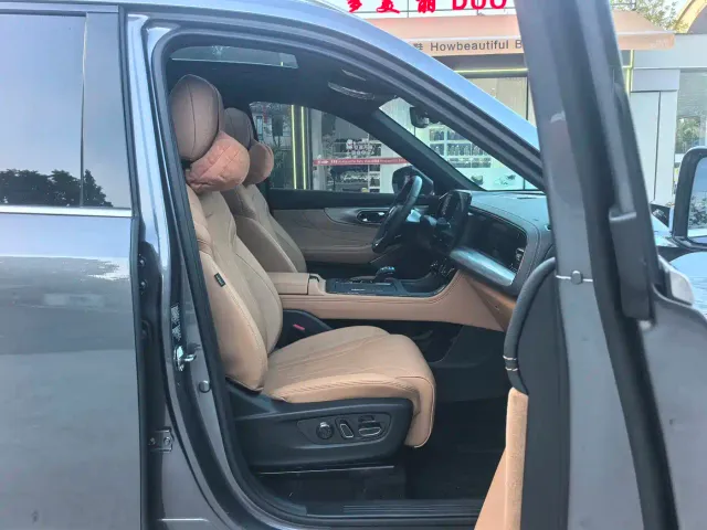 GAC Trumpchi ES9 — Фото автомобиля 9