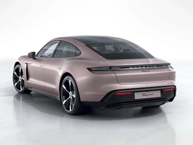 Porsche Taycan — Фото автомобиля 2
