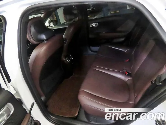 Hyundai Ioniq6 — Фото автомобиля 11