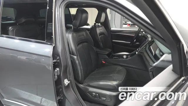Jeep Cherokee Grand Cherokee(WL) L 3.6 Overland — Фото автомобиля 12