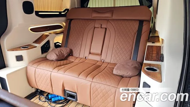 Hyundai Staria Staria 2WD автодом — Фото автомобиля 12