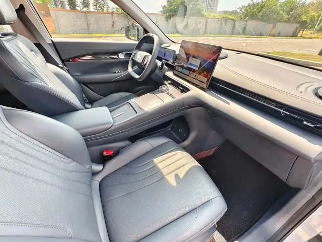 Geely Galaxy Galaxy E5 2024 440km Explore Edition — Фото автомобиля 16