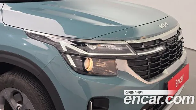 Kia Seltos New — Фото автомобиля 7