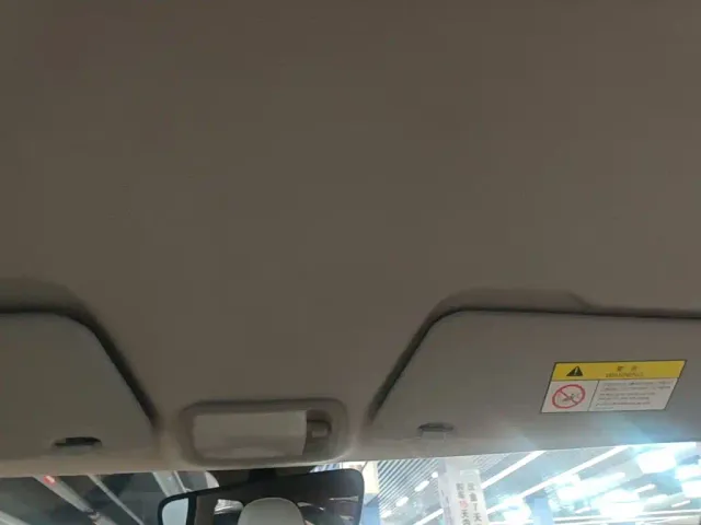Wuling Hongguang Mini EV — Фото автомобиля 17
