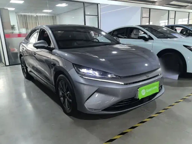 BYD Qin L — Фото автомобиля 3