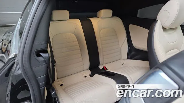 Mercedes-Benz C-Class W205 — Фото автомобиля 17