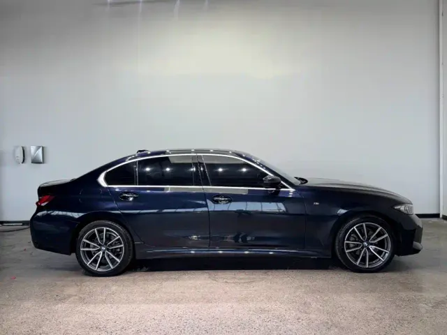 BMW 3 Series — Фото автомобиля 9