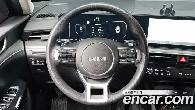 Kia K5 — Фото автомобиля 11