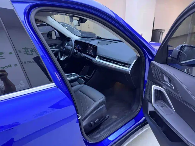 BMW X1 — Фото автомобиля 11