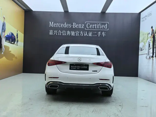 Mercedes-Benz C-Class — Фото автомобиля 3