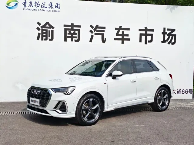 Фотография автомобиля — Audi Q3