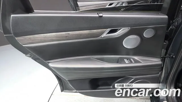 Genesis G80 RG3 — Фото автомобиля 25