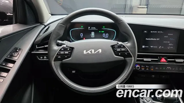 Kia Niro The All New Niro Trendy — Фото автомобиля 13