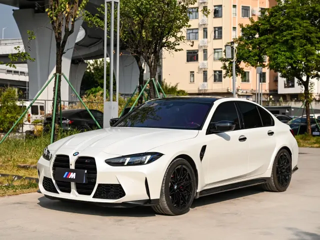 Фотография автомобиля — BMW M3
