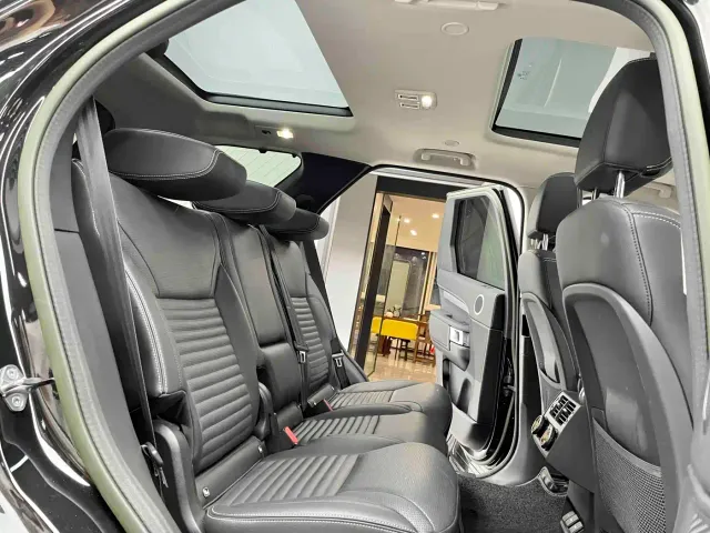 Land Rover Discovery — Фото автомобиля 7